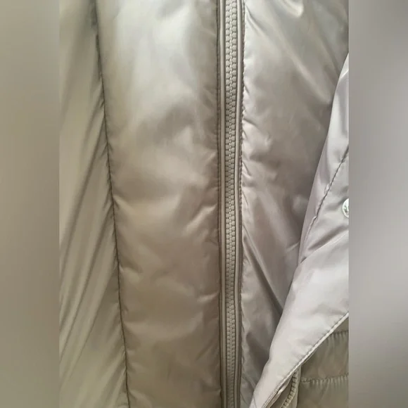 SZ M Tahari Tan Hooded Puffer Coat - Picture 8 of 13